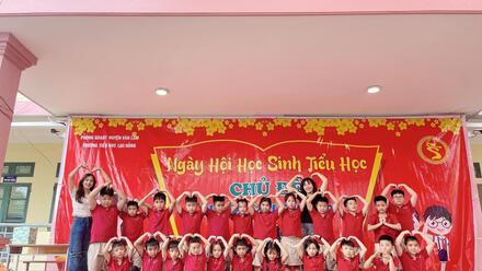 Trường Tiểu học Lạc Hồng tổ chức cho học sinh TRẢI NGHIỆM CHỦ ĐỀ   “ Thế hệ trẻ, khỏe để học tập, khỏe để xây dựng tổ quốc”